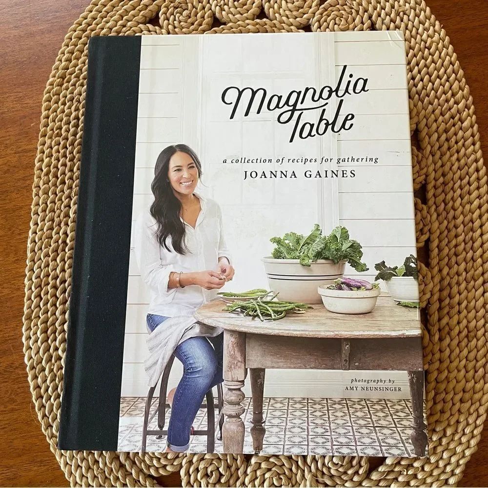 Magnolia Table Cookbook by Joanna Gaines Hardback
